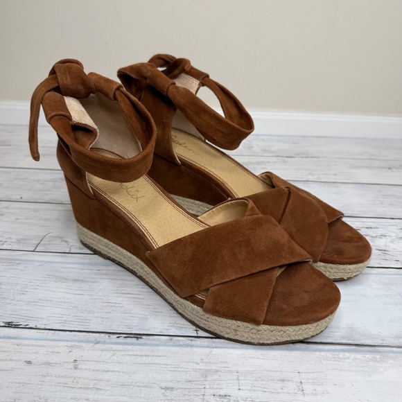 Brown Suede Wedge Sandals | Splendid - Picture 1 of 5